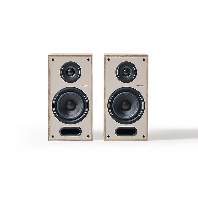 Bookshelves speakers  70 W
